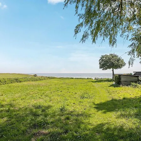 Holiday home 8 Person In Tranek R