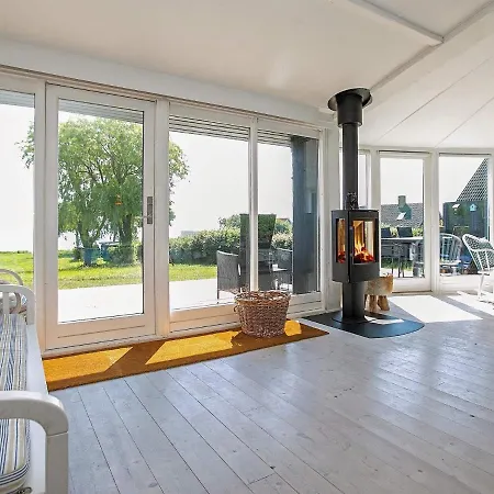 Holiday home 8 Person In Tranek R Faebaek