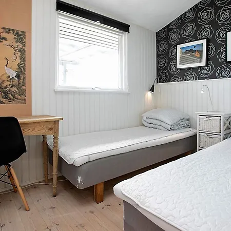 8 Person In Tranek R Holiday home